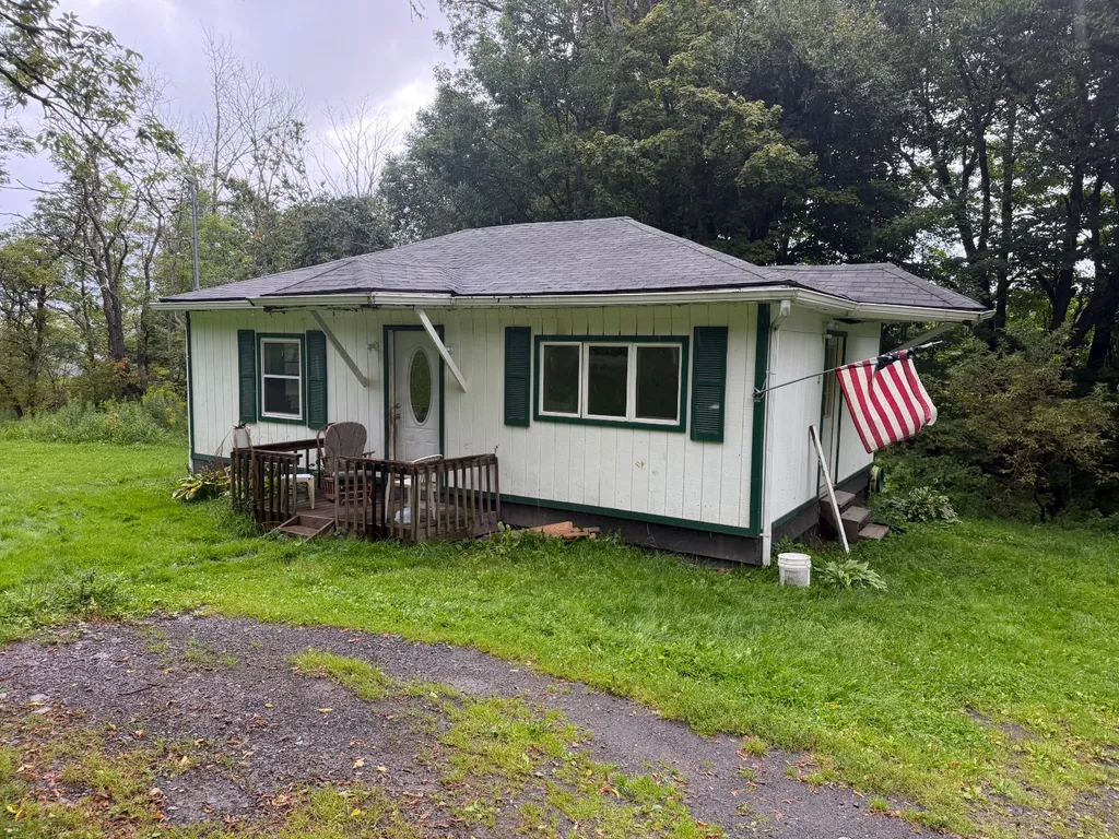 Property at 1439 Charlotte Valley Rd, Summit, NY 12175