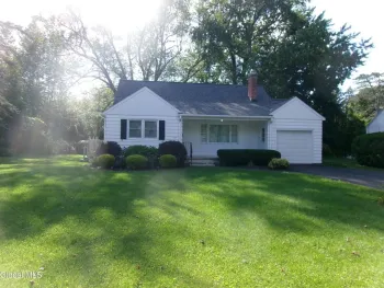 Property at 2023 Fairlawn Parkway, Niskayuna, NY 12309