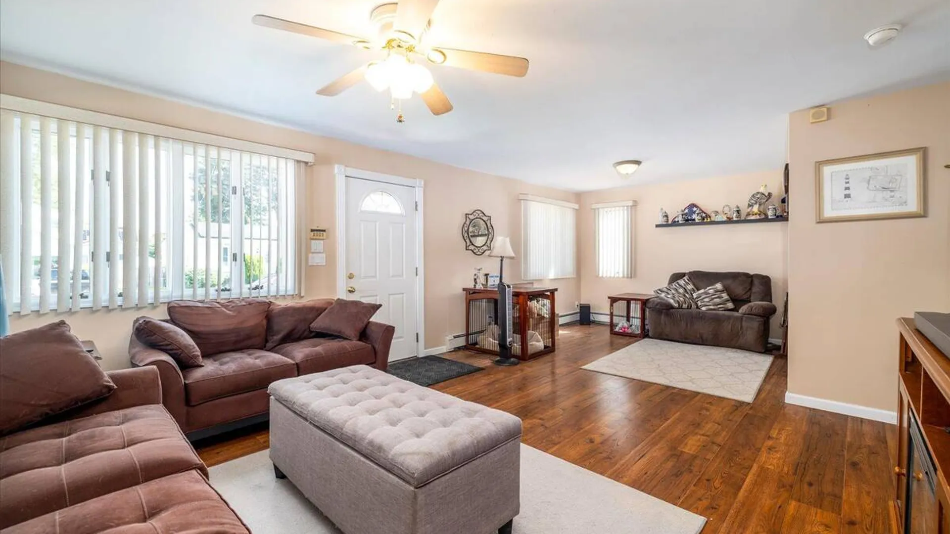 Property at 18 Dante Place, Amity Harbor, NY 11701 5