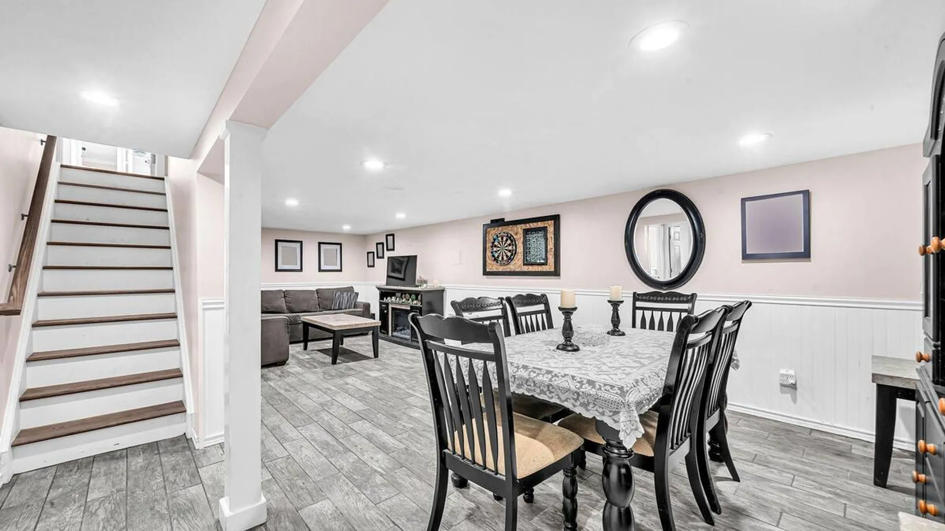 Property at 19 Ridgeley Road, Smithtown, NY 11787 34