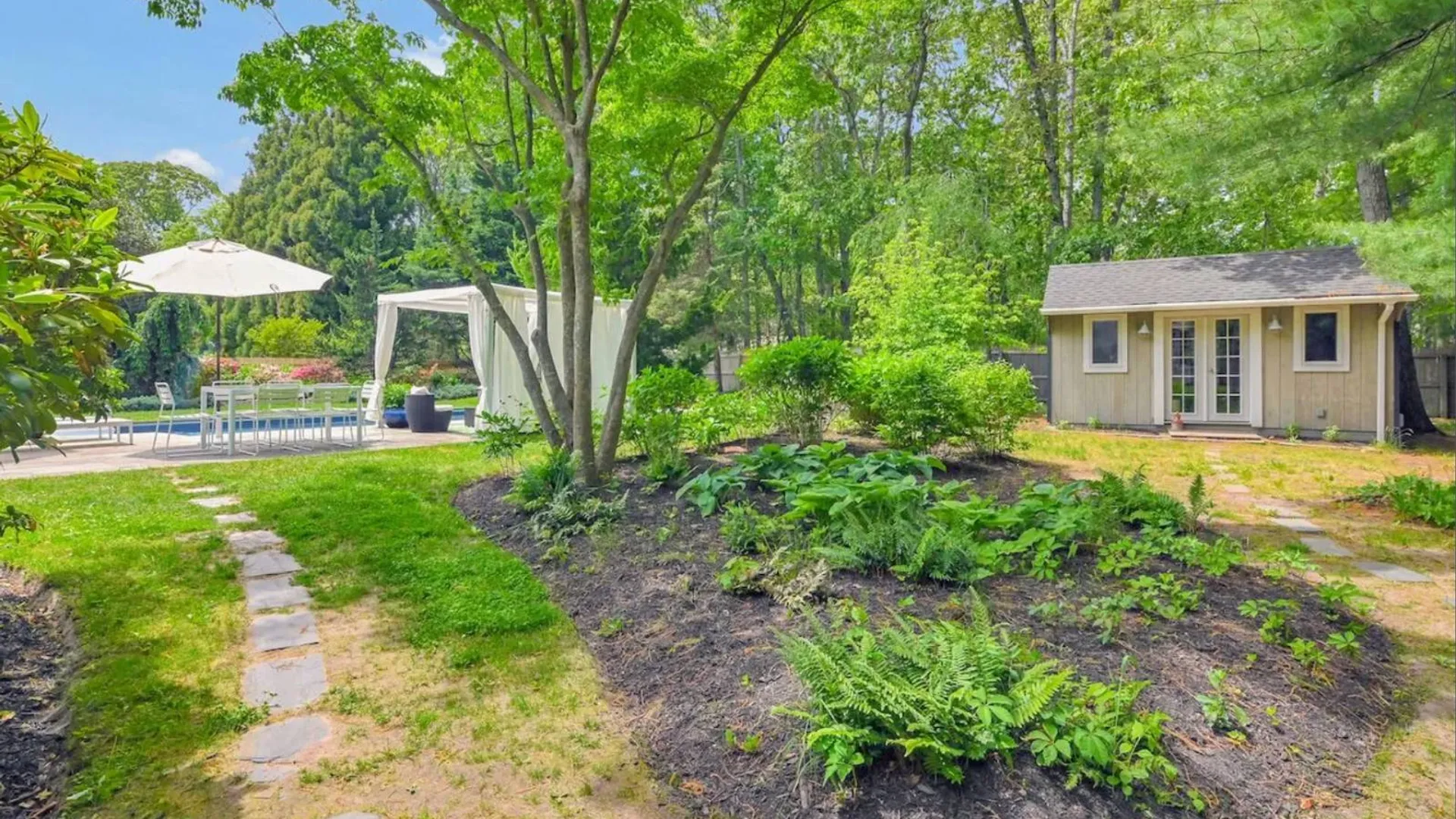 Property at 6 Cozy Lane, Shelter Island, NY 11964 6