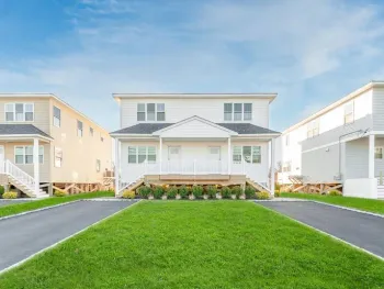 Property at 2818 Ocean Ave, Seaford, NY 11783