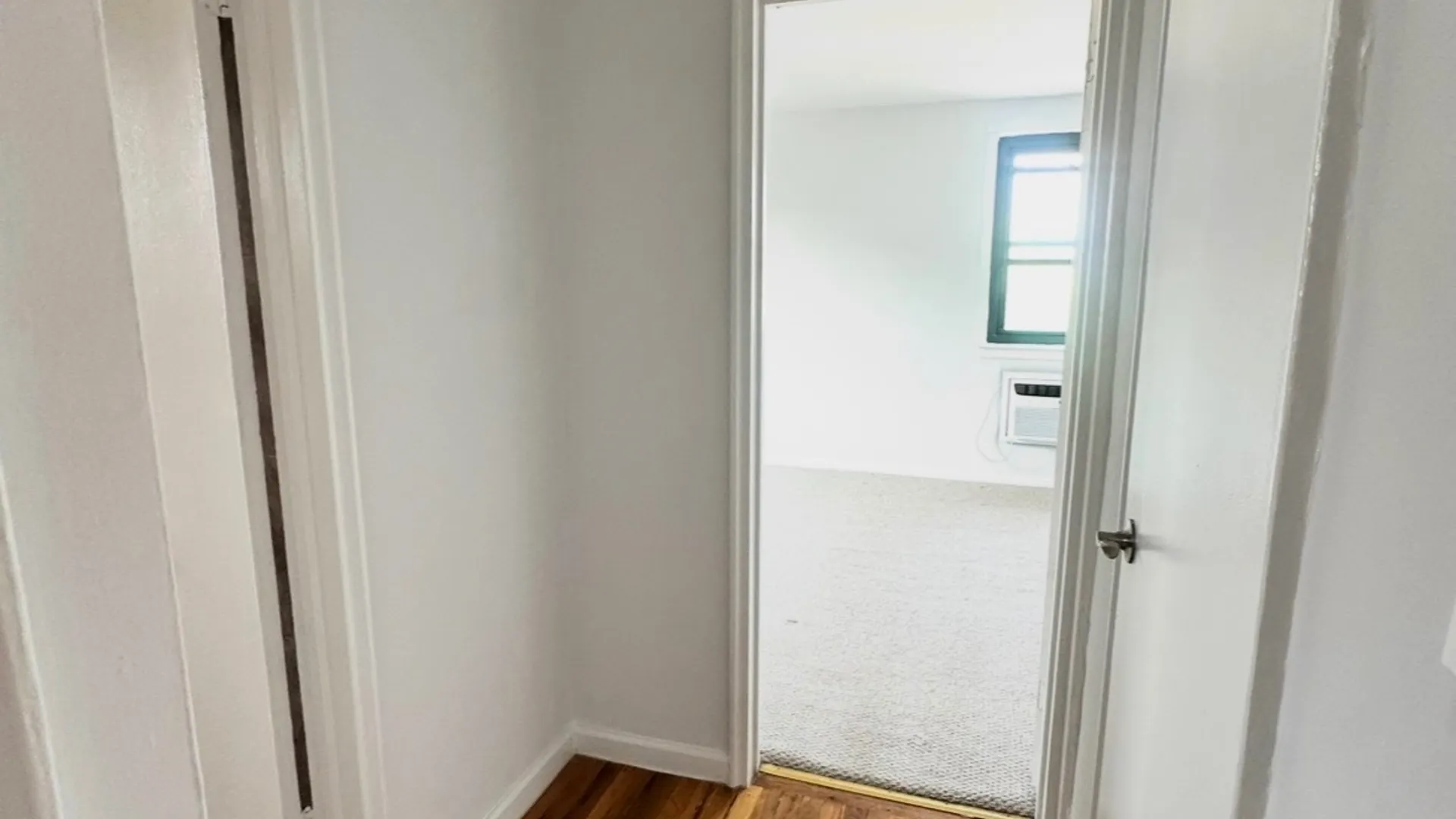 Property at 210 Atlantic Ave, Lynbrook, NY 11563 10