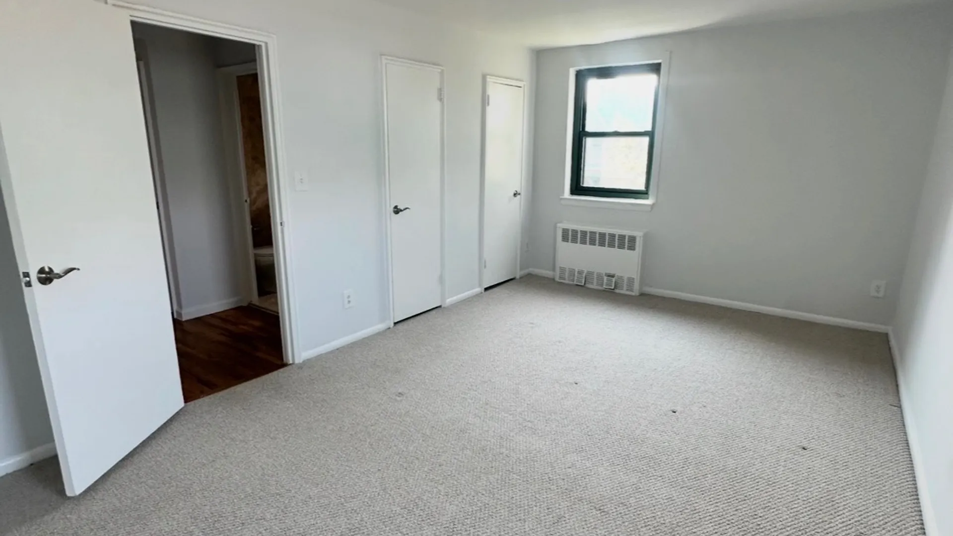 Property at 210 Atlantic Ave, Lynbrook, NY 11563 12