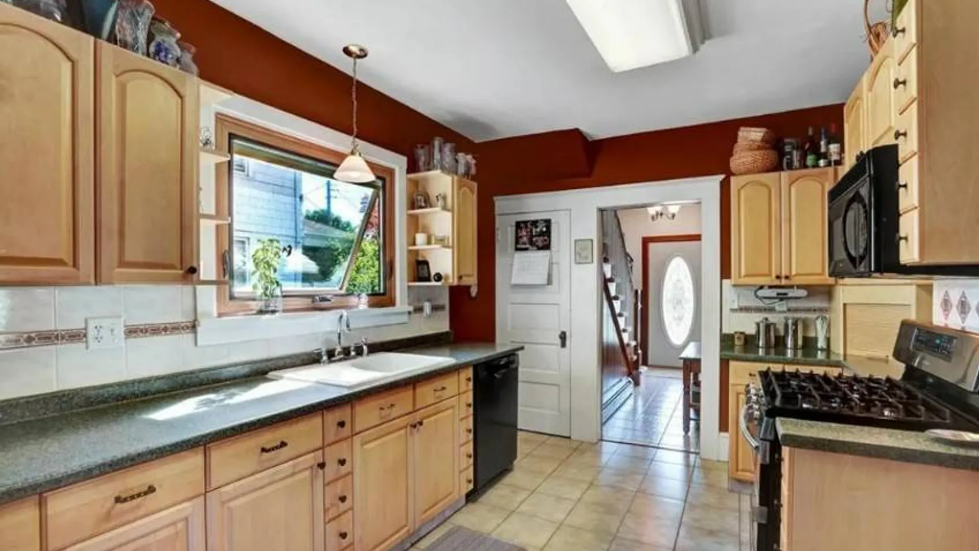 Property at 33 Algernon St, Cornwall, NY 12518 5
