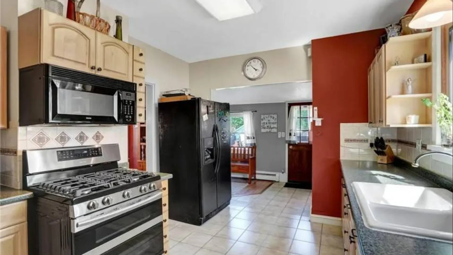 Property at 33 Algernon St, Cornwall, NY 12518 8
