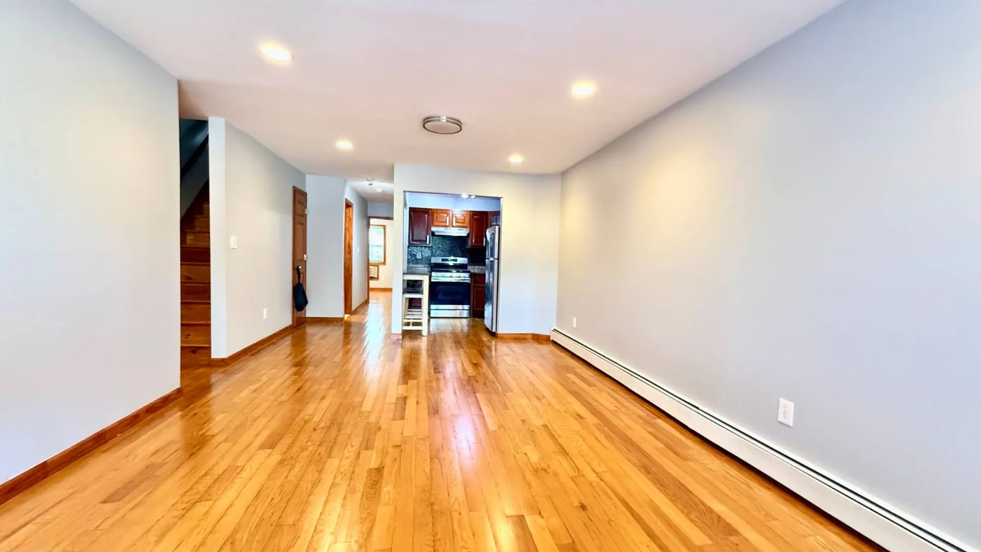 Property at 6542 Metropolitan Ave, Middle Village, NY 11379 9
