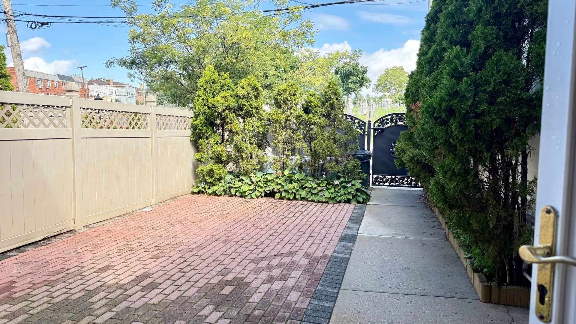 Property at 6542 Metropolitan Ave, Middle Village, NY 11379 16