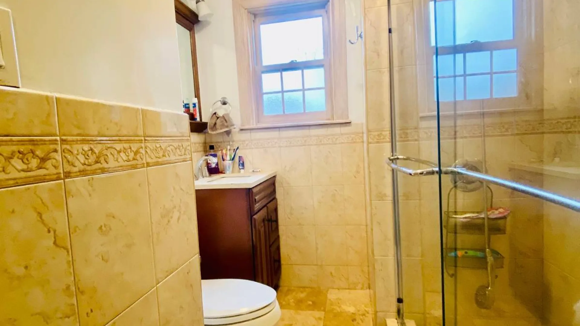 Property at 181-69 TUDOR RD, Jamaica Estates, NY 11432 15