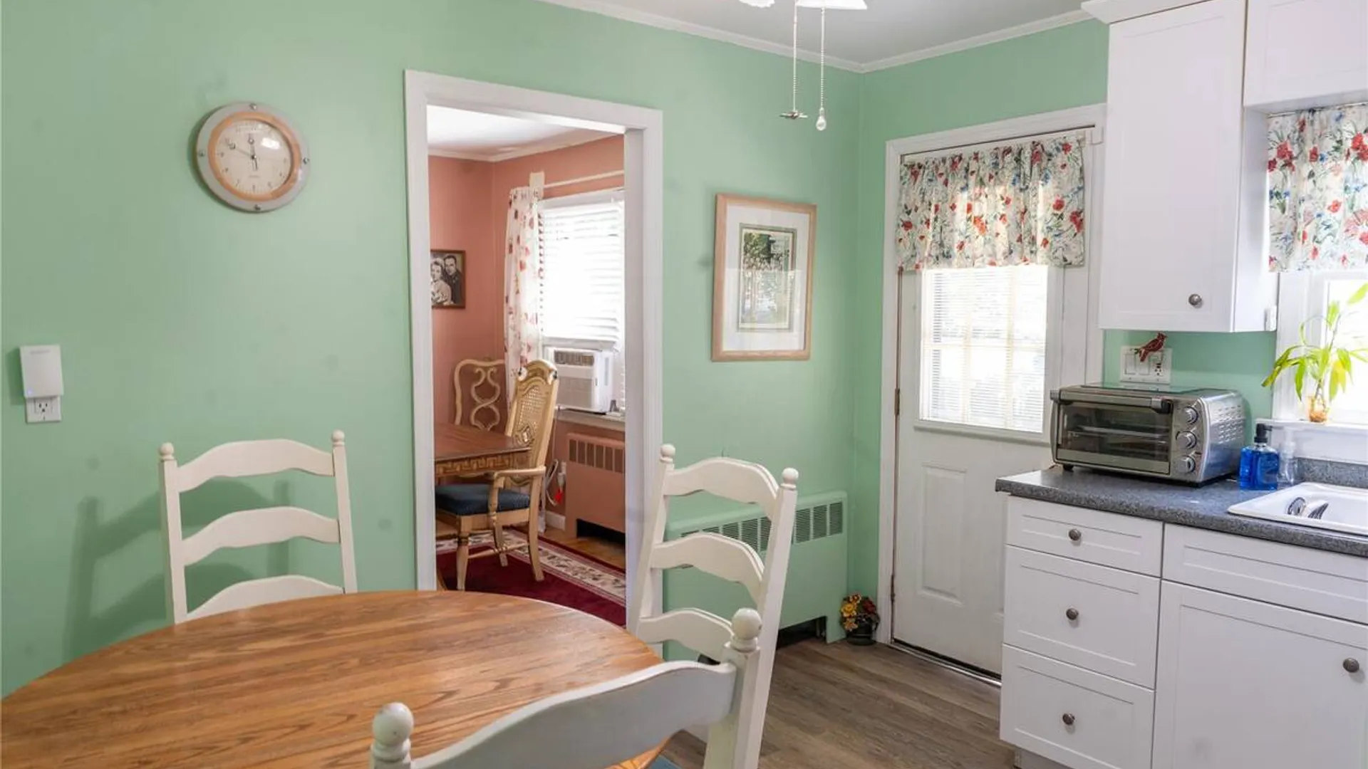 Property at 127 Suffolk Avenue, West Babylon, NY 11704 11