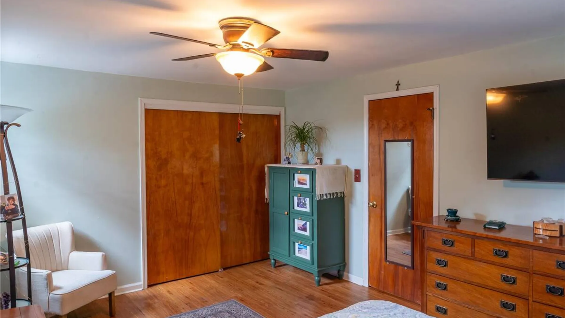 Property at 127 Suffolk Avenue, West Babylon, NY 11704 22