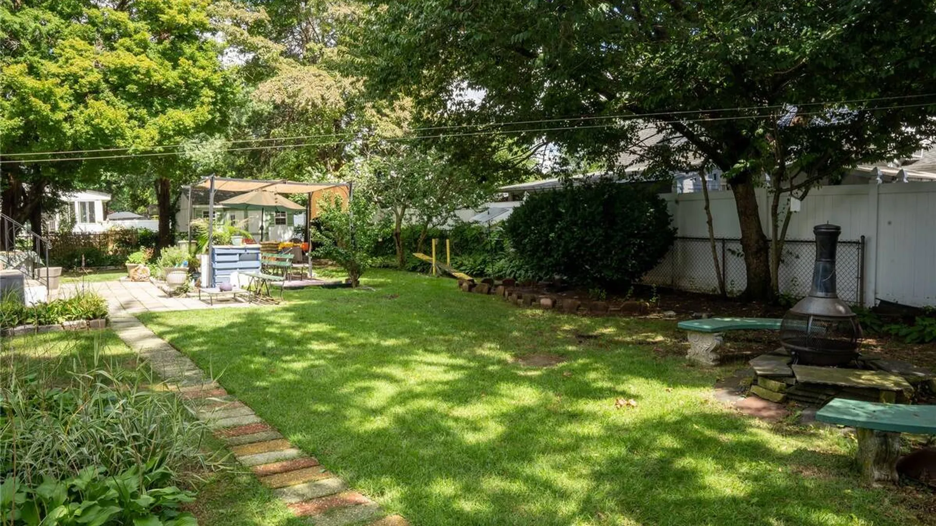 Property at 127 Suffolk Avenue, West Babylon, NY 11704 30
