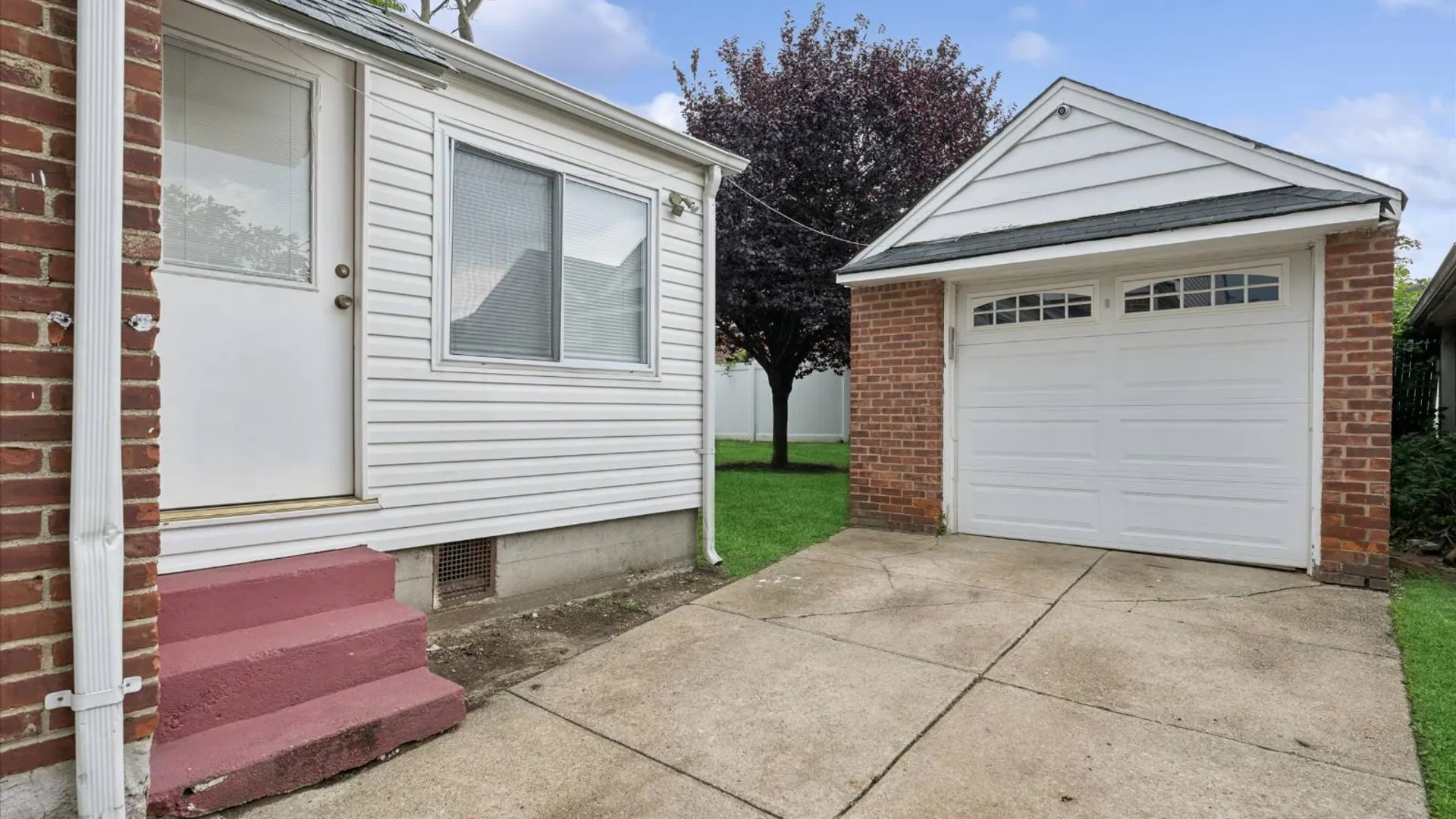 Property at 38 Tennessee Ave, Hempstead, NY 11550 15