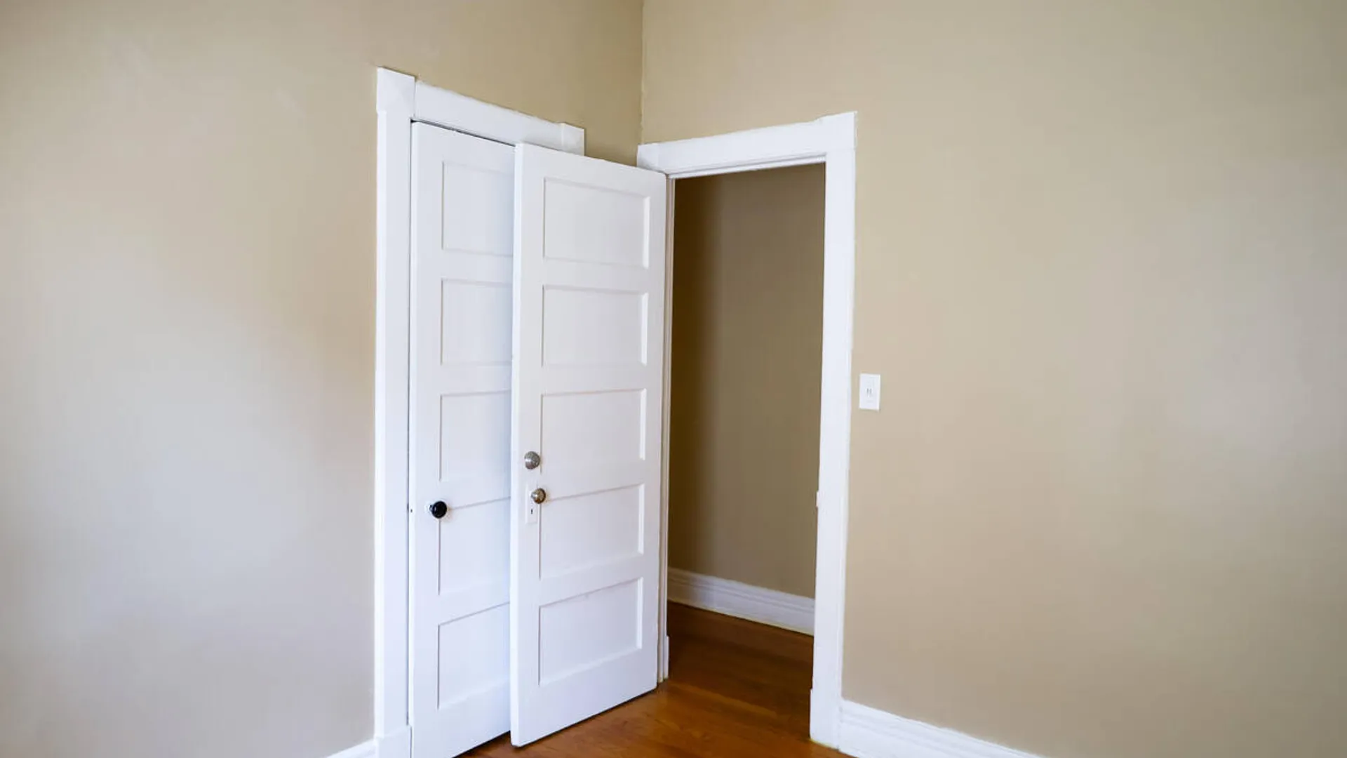 Property at 475 Hamilton Street, Albany, NY 12203 8
