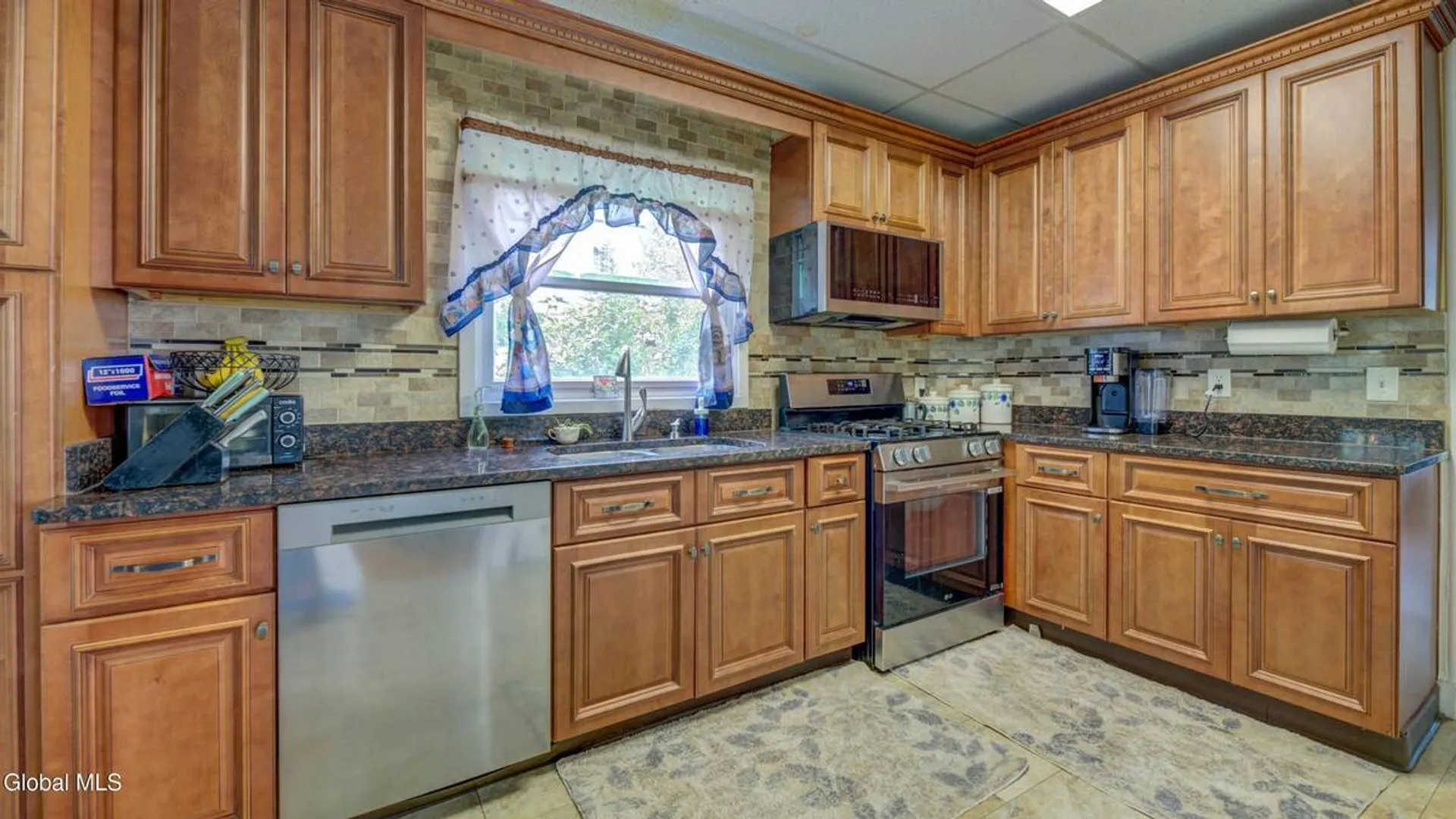 Property at 892 Warren Street, Albany, NY 12208 20