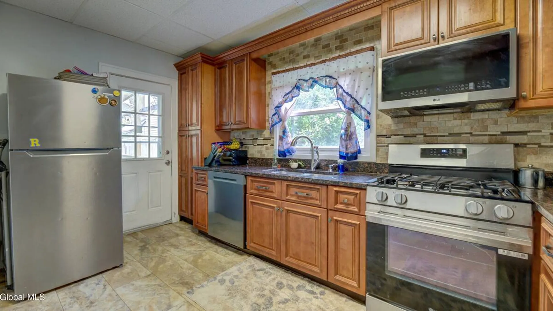 Property at 892 Warren Street, Albany, NY 12208 21