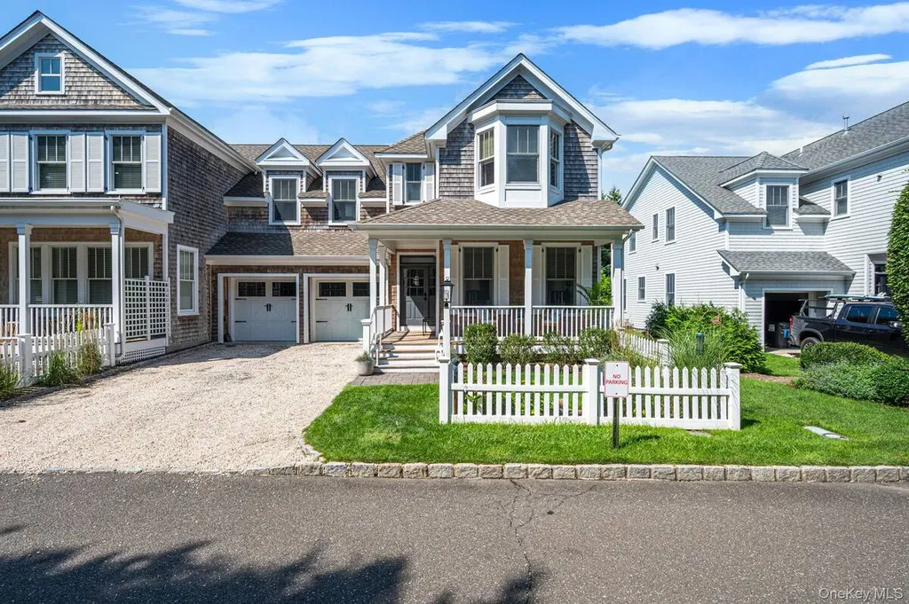 Property at 24 Pond Crossing, Southampton, NY 11968