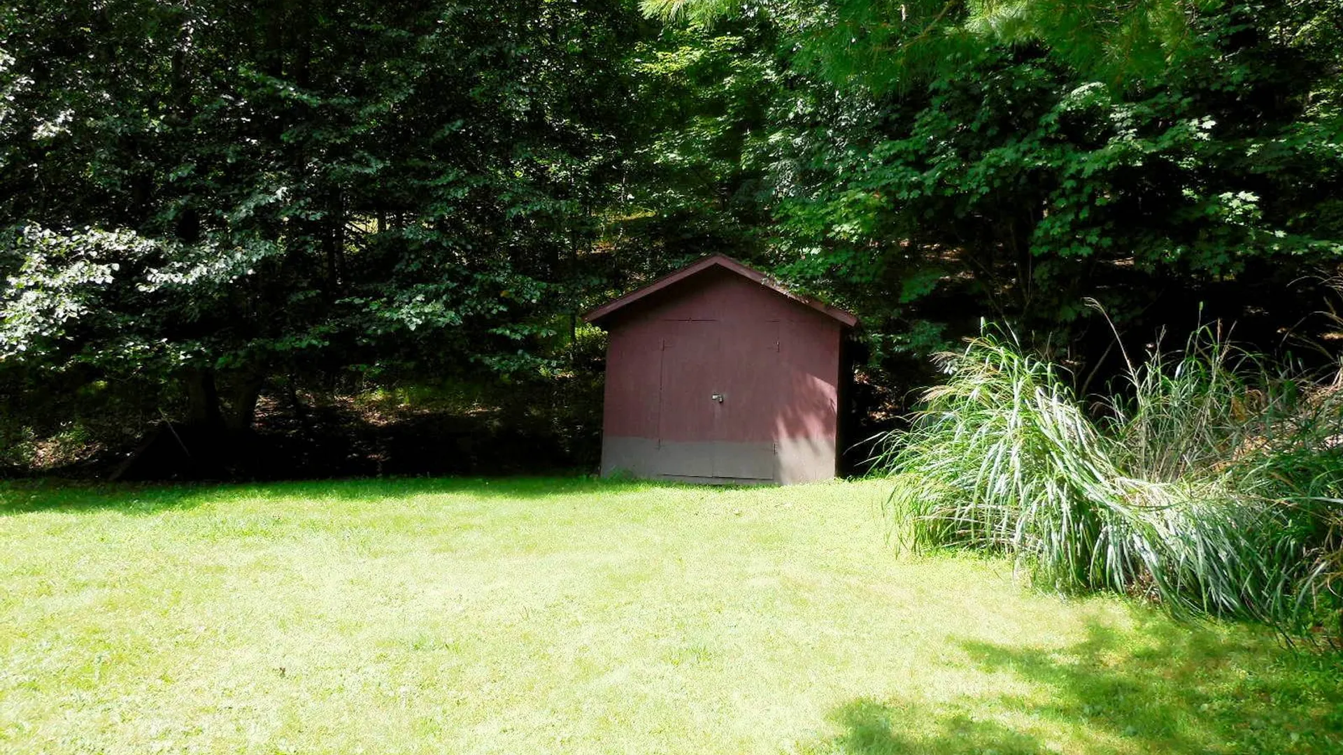 Property at 47 Ministers Flats Rd, Wurtsboro, NY 12790 31