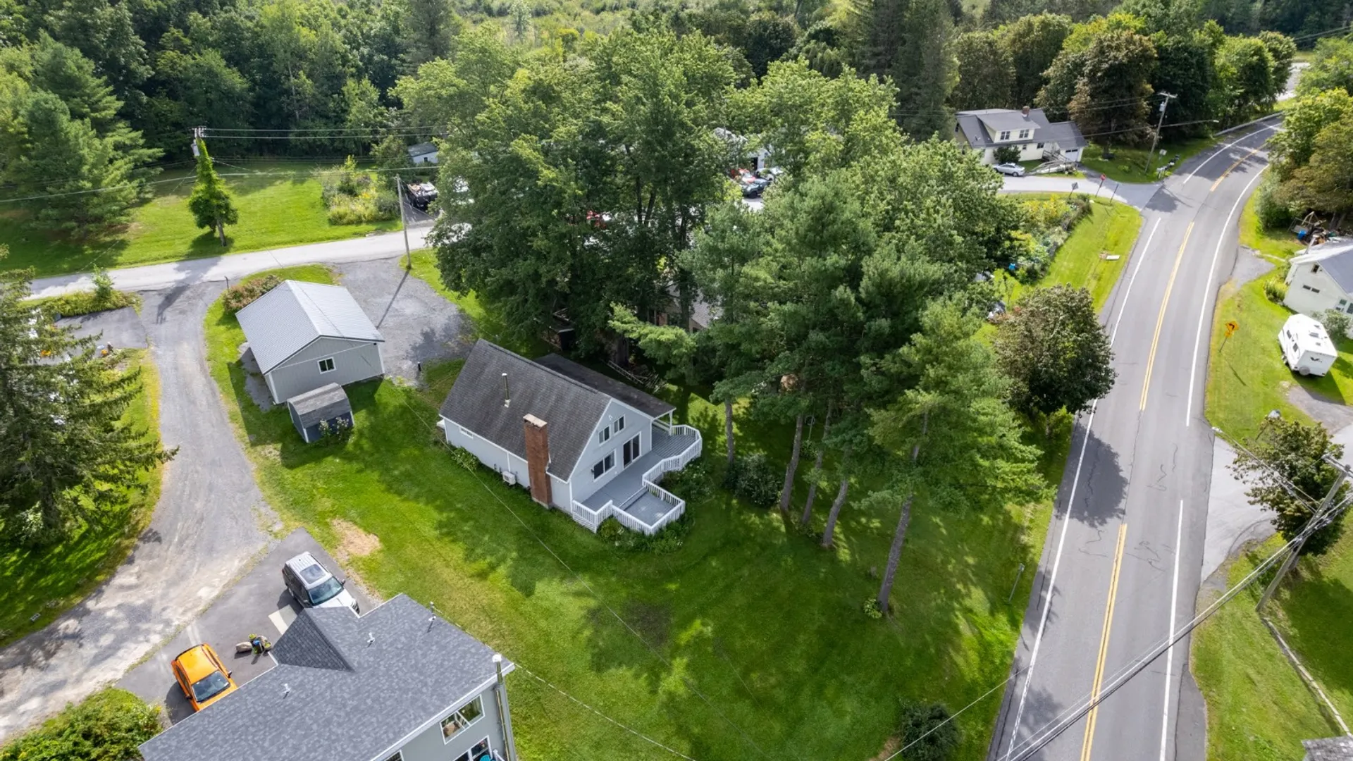 Property at 11 Lakeview Rd, East Berne, NY 12059 12