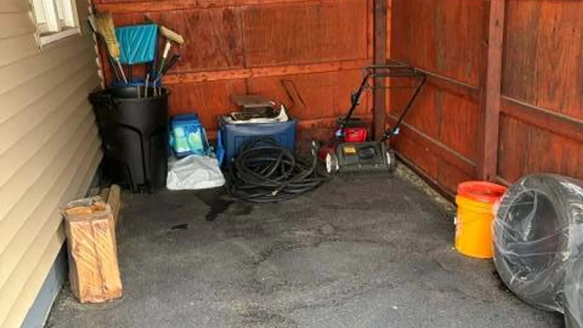 Property at 35 Fairmount Avenue, Amsterdam, NY 12010 8
