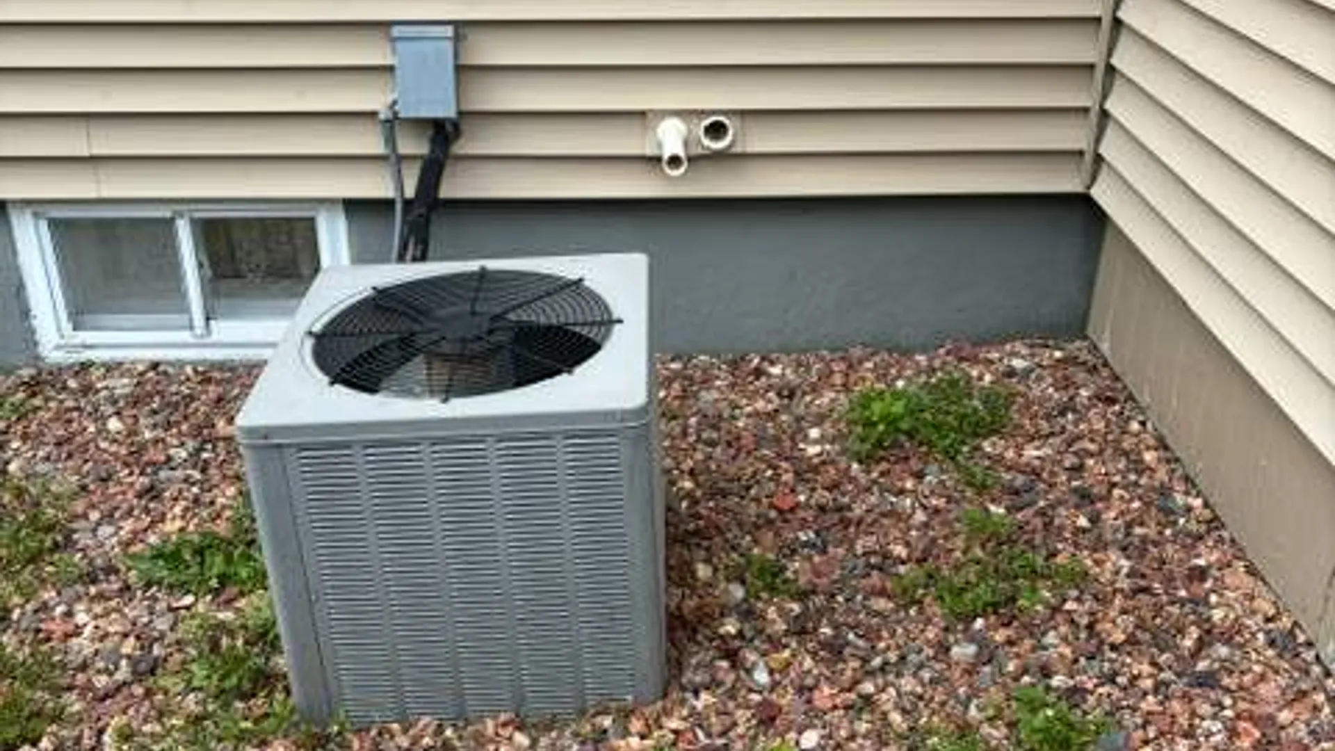 Property at 35 Fairmount Avenue, Amsterdam, NY 12010 9