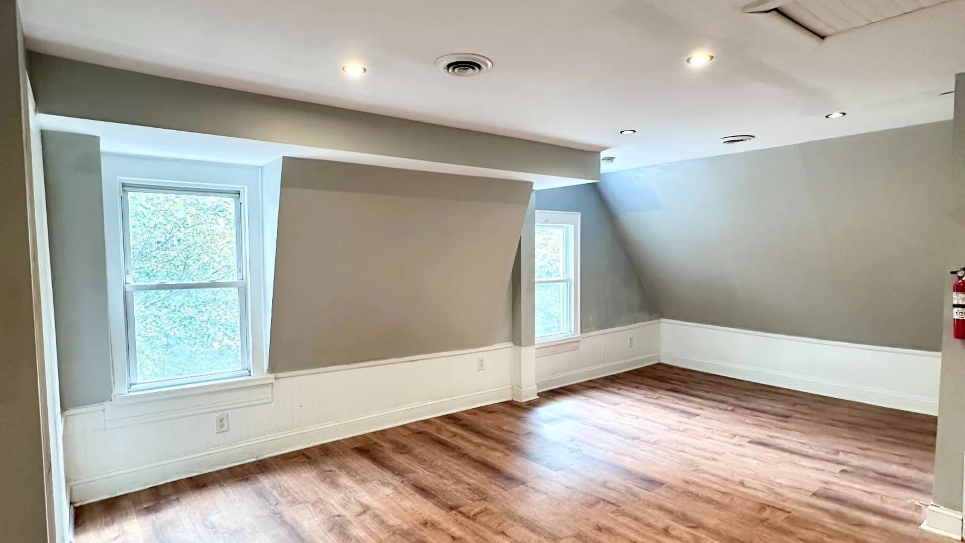 Property at 199 New Scotland Ave, Albany, NY 12208 8