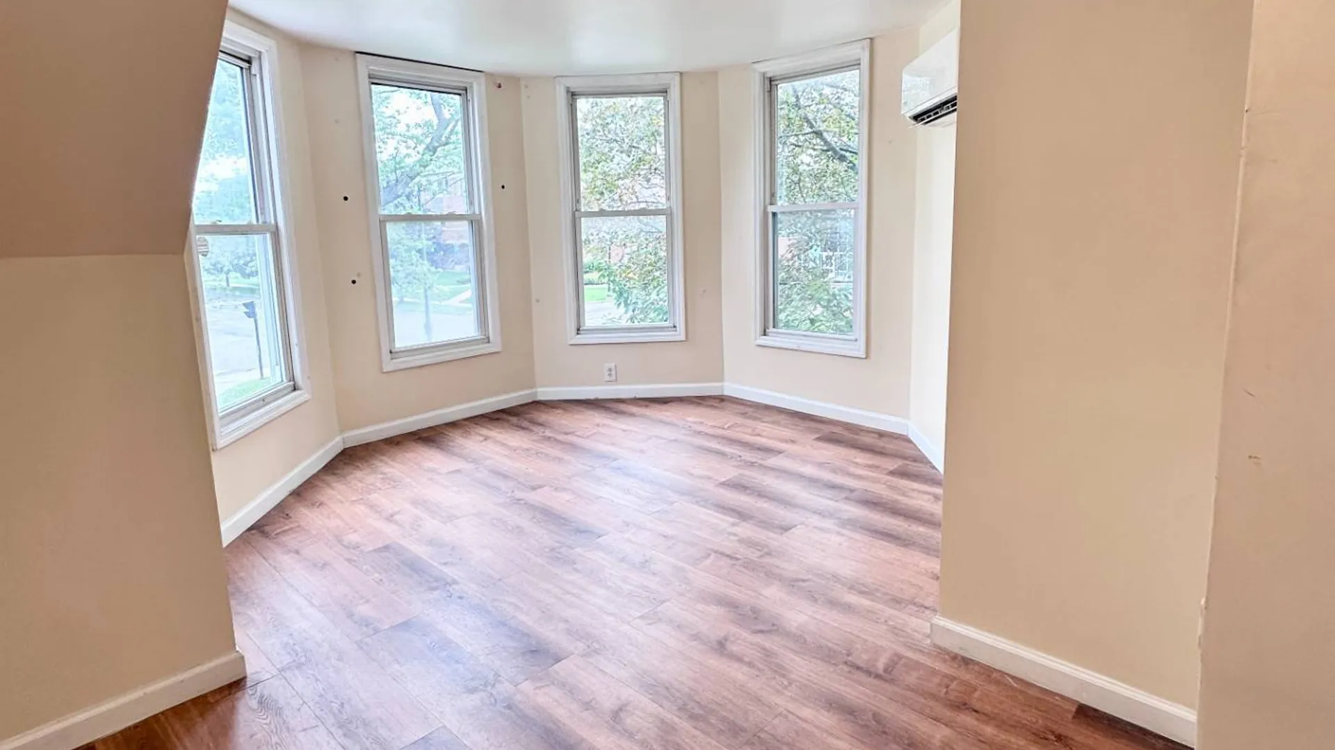Property at 199 New Scotland Ave, Albany, NY 12208 16