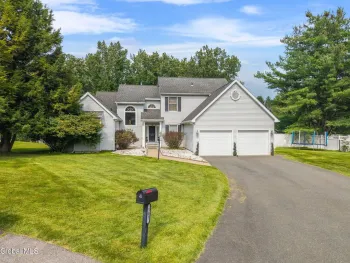 Property at 302 Quidor Court, Guilderland, NY 12159