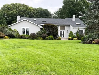 Property at 4 Laurelwood Court, Dix Hills, NY 11746
