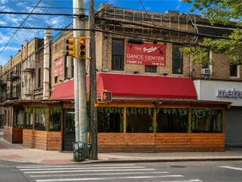 Property at 178 Ave U, Brooklyn, NY 11223