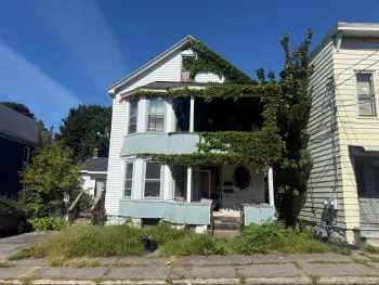 Property at 11 Eagle St, Amsterdam, NY 12010
