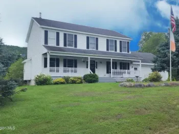 Property at 4 Loretta Lane, Ashland, NY 12496