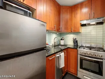 Property at 201 West 21st Street, New York, NY 10011