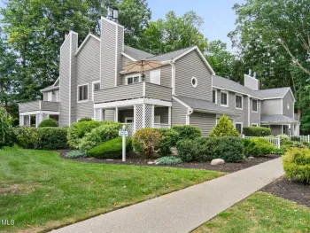 Property at 1976 Curry Road, Rotterdam, NY 12303