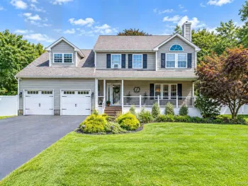 Property at 7 Hewlett Avenue, East Patchogue, NY 11772