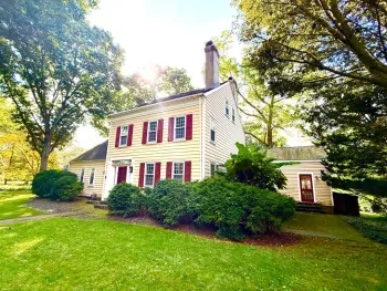 Property at 750 Reeve Ave, Mattituck, NY 11952