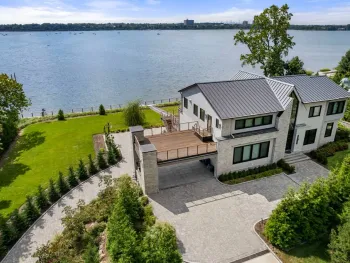 Property at 4 Shorecliff Place, Great Neck, NY 11023