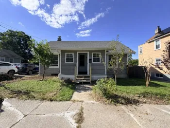 Property at 27 Bonnell Pl, Middletown, NY 10940