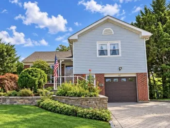 Property at 68 Elaine Ter, Yonkers, NY 10701