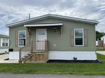 Property at 3 Keystone Drive, Rochester, NY 14625