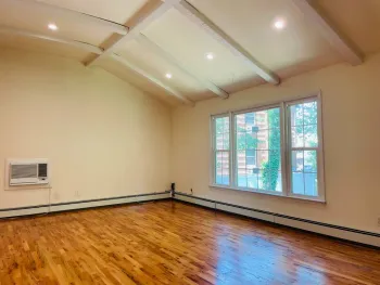 Property at 6 Alex Ln, Glen Cove, NY 11542