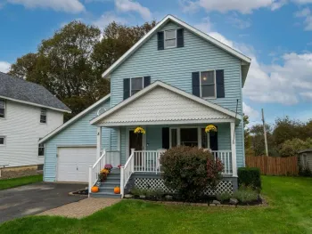 Property at 5 Gridley Blvd, Sauquoit, NY 13456