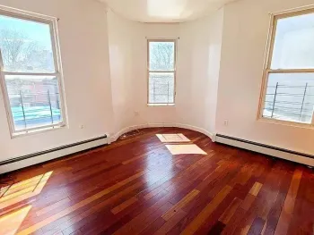Property at 727 E 213 St, Bronx, NY 10467