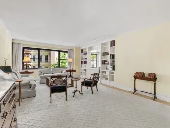 Property at 650 Park Avenue, New York, NY 10065