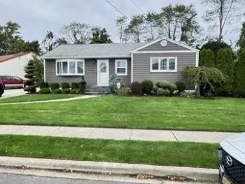 Property at 21 Clifford Drive, Farmingdale, NY 11735