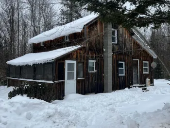 Property at 16 O'Connor Road, Stony Creek, NY 12878