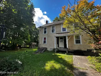Property at 14 Washington Street, Catskill, NY 12414