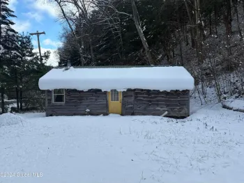 Property at 937 W Mountain Co Rt 10, Day, NY 12822