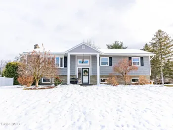 Property at 9 Havenbrook Drive, Scotia, NY 12302