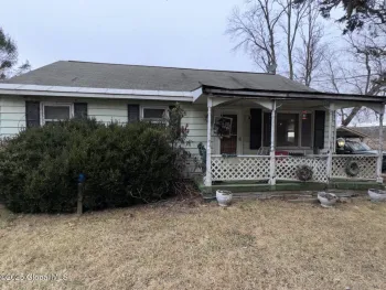 Property at 1015 River Road, Schodack, NY 12156